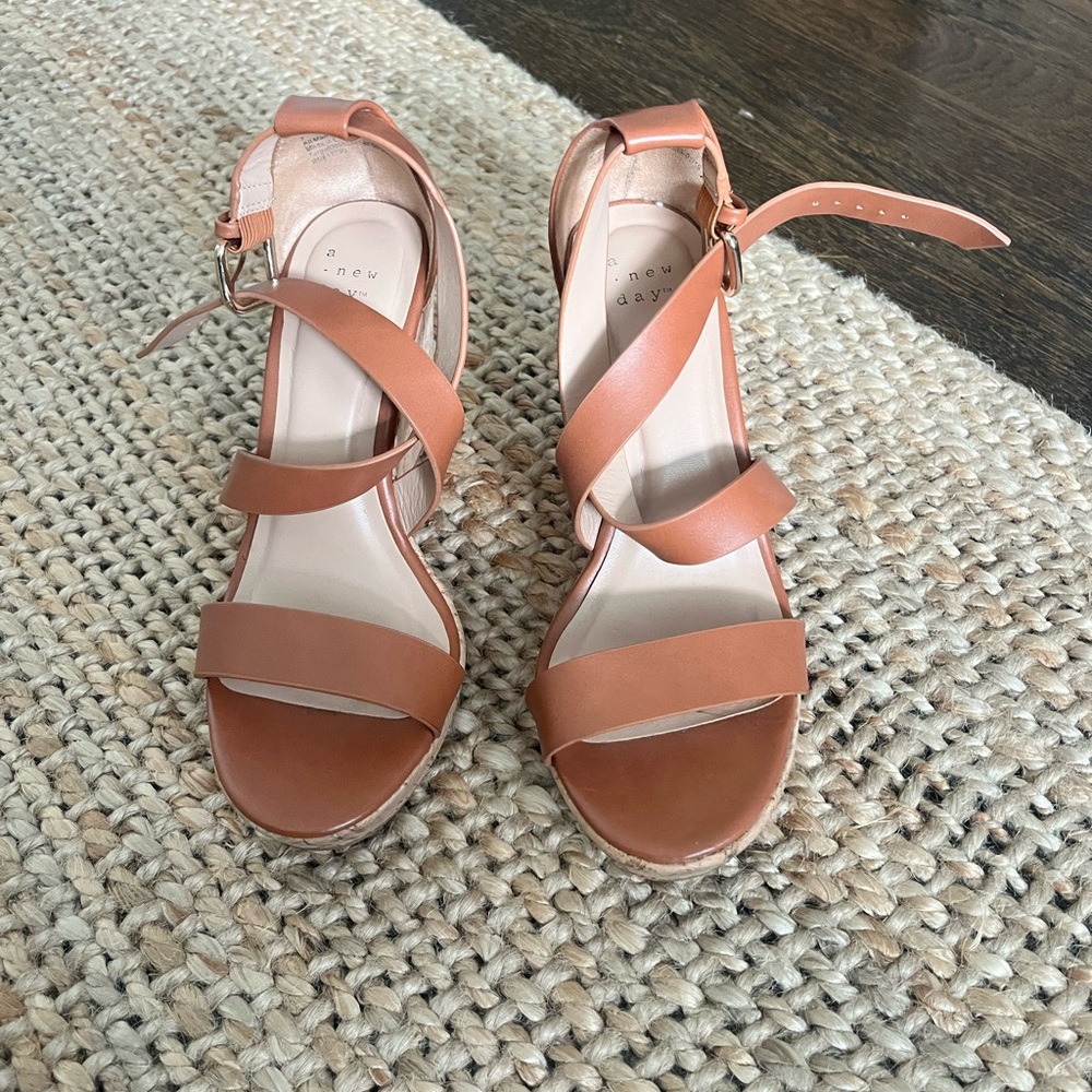 A New Day Women's Brown Strappy Wedges